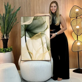Quadro Decorativo Pétalas de Luz I
