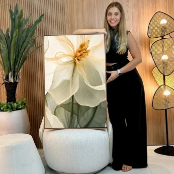 Quadro Decorativo Pétalas de Luz II