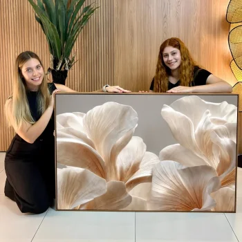 Quadro Decorativo Pétalas de Marfim